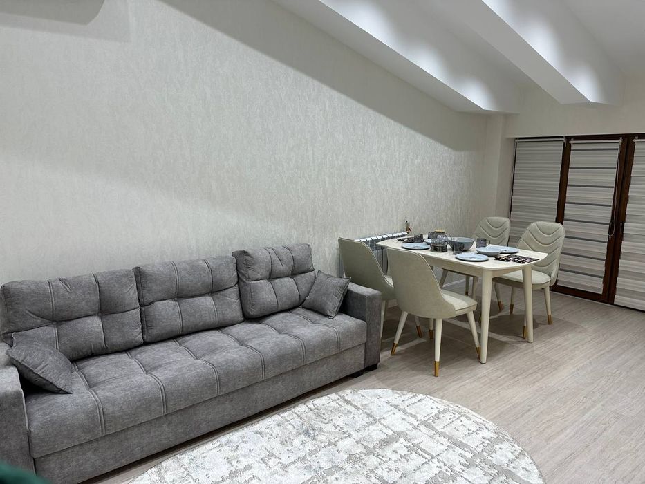 Kvartira ijaraga Yunusobod basri baba restorani qarshisida 
 YunusYunu