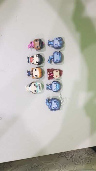 Фигурки очень странные дела