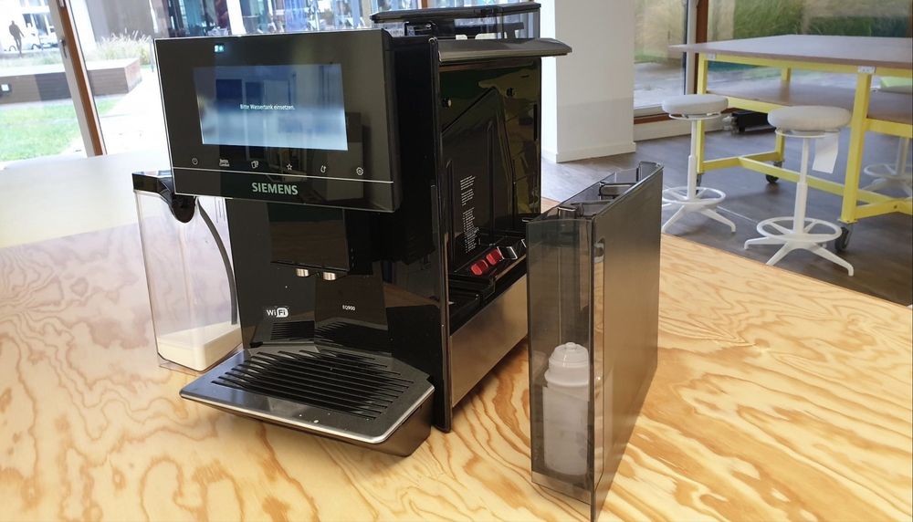 Vând piese de Siemens EQ900 și EQ700