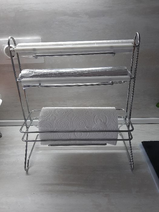 .Декоративни комплекти свещи-нови.Градинска маса