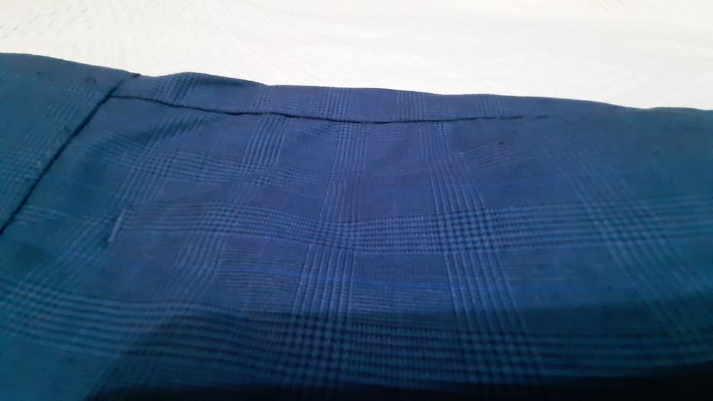 Pantaloni eleganti marimea 36  purtati de doua ori,impecabili