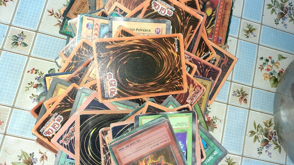 Карти югийо.Налични около 115 карти