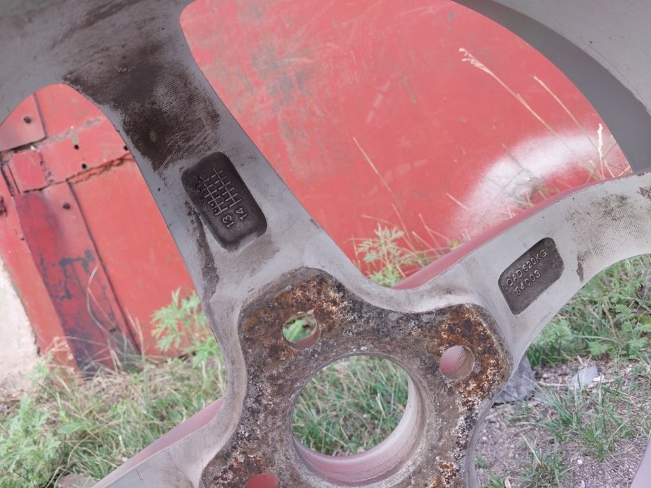 Диски R16 LENZO. На Гольф 3.