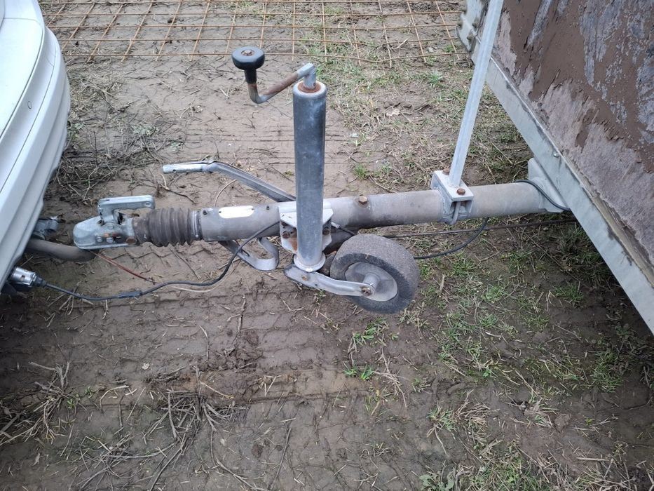 Remorcă transport animale înmatriculată, 2 rampe + ușă laterală