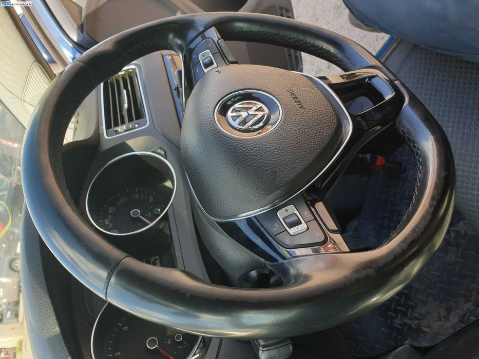 Volan Piele 3 Spite cu Comenzi FARA Airbag Volkswagen Jetta 4 FL Facelift 2014 - 2018 [K7579]