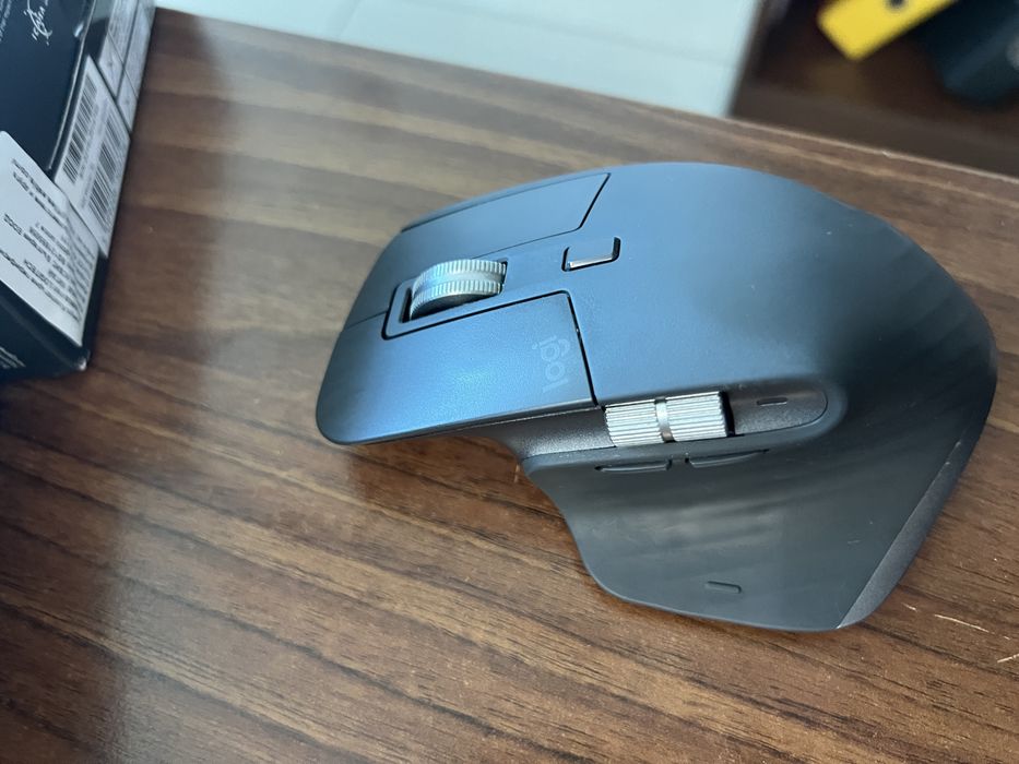 Мишка Logitech MX MASTER 3S