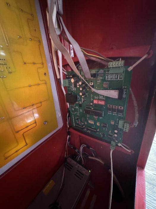 3 броя боксови круши