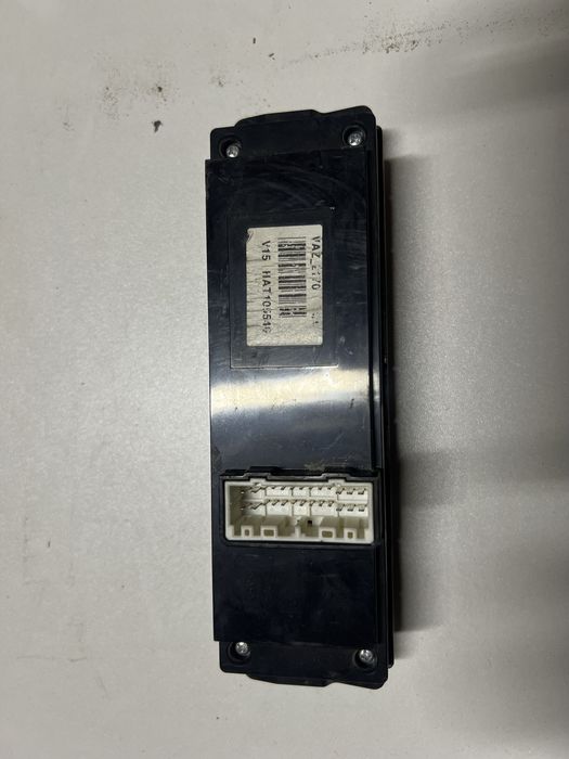 Приорага запчасттар бар