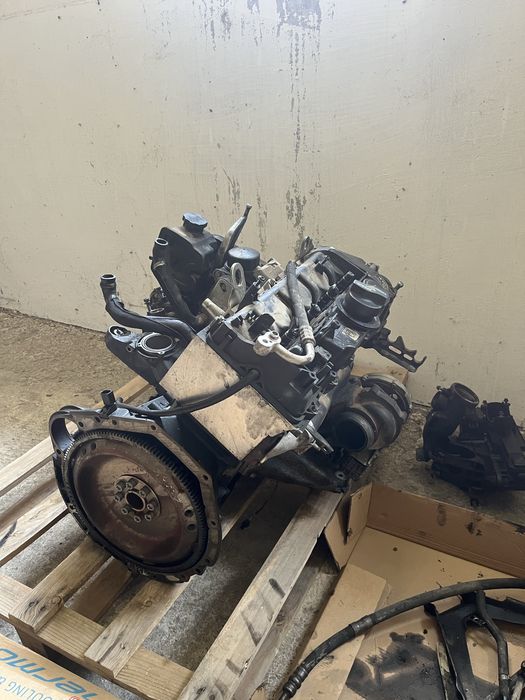 Mercedes OM646 на части (220cdi)