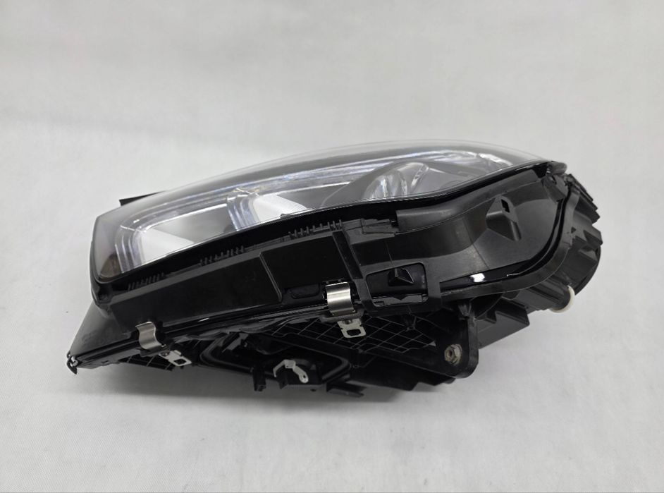 Ляв фар за Mercedes GLE W167
