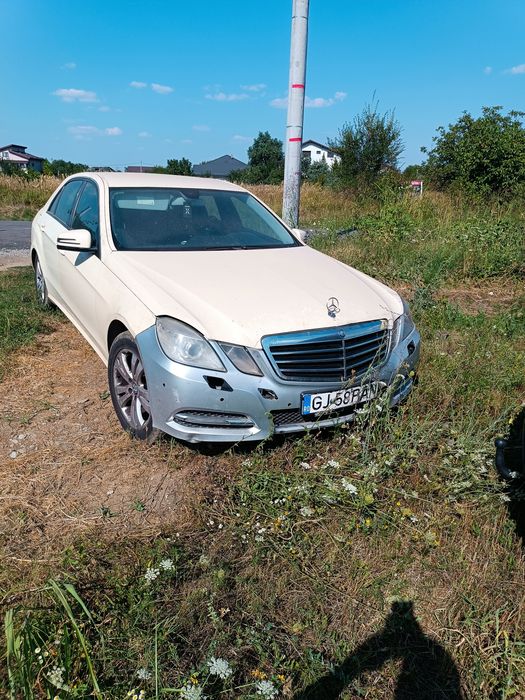 Mercedes w 212,de vânzare.