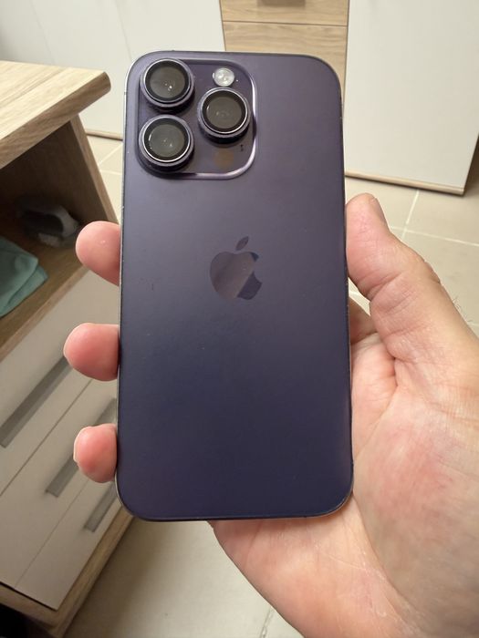 iPhone 14 pro 256gb - отличен