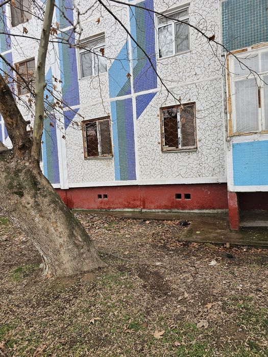 Продаётся 3х. Карвон базар..