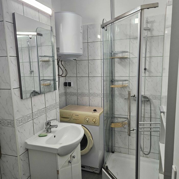 Garsoniera de inchiriat