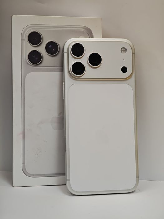 17 Pro Max White 18 încărcări