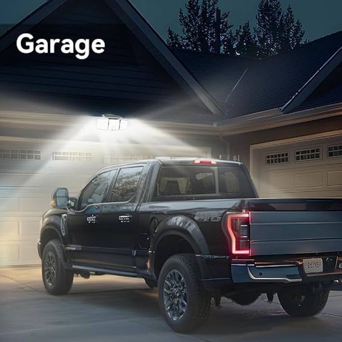 Соларна LED лампа с 3 панела и сензор за движение – модел SLF09223