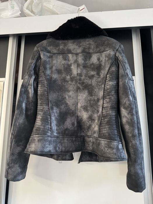 geaca GUESS de piele