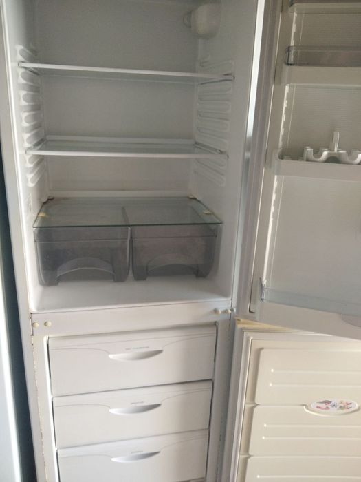 Холодильник холодильник