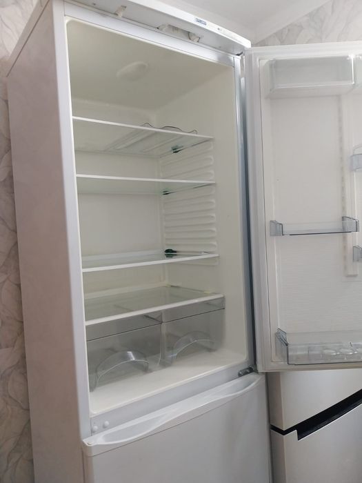 Продается холодильник