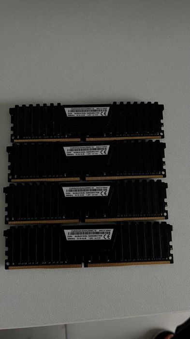 RAM corsair vengeance DDR4 4x16 2666mhz