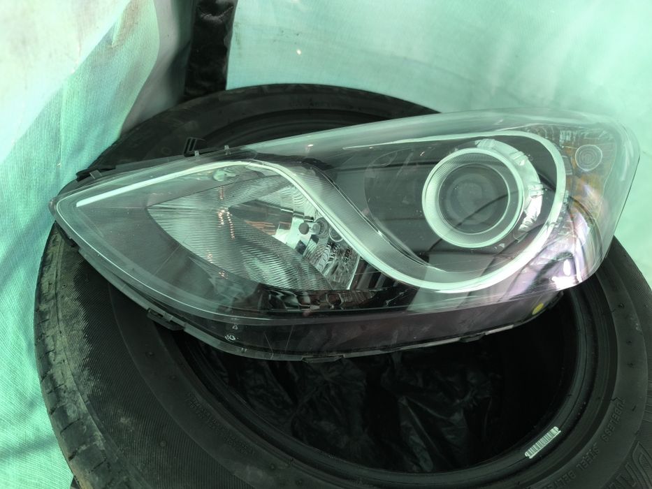 Ляв ксенонов фар за Хюндай и30