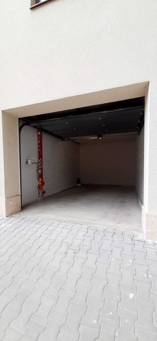 Дава се под наем Гараж / Паркомясто в Търговище, Център - 25 кв.м за 76.5 € - Снимка #4