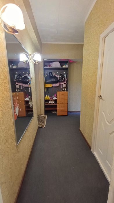 Своя 2х ком. Юнусабад 6кв.