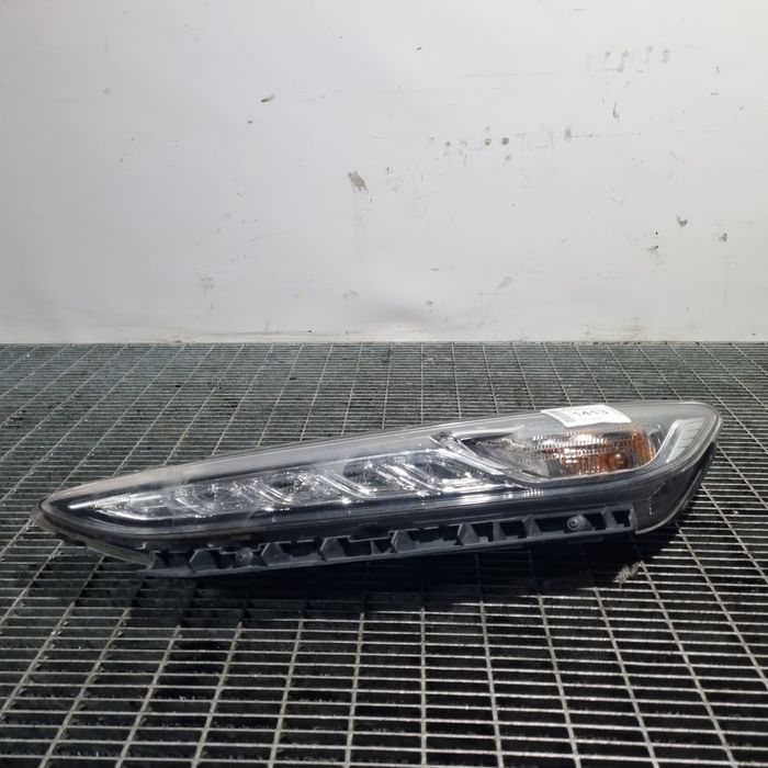 Ляв фар Hyundai Kona I 2017 - 2020 SUV 4 врати (1413) LED