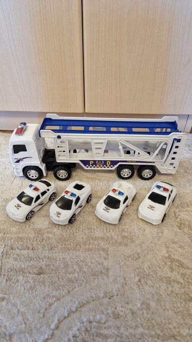 Трейлер     автовоз