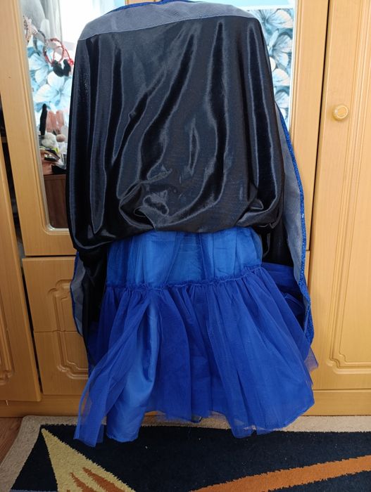 Продам новое  шикарное платье