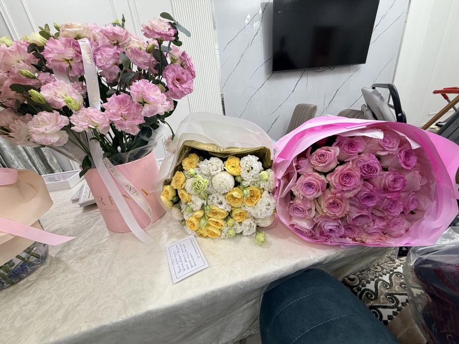 Цветы б/ по 10к