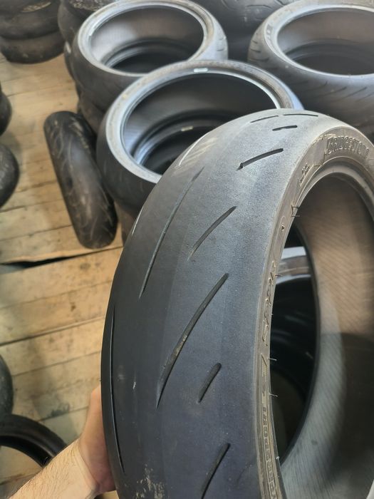 Bridgestone Battlax S22R 180/55/17