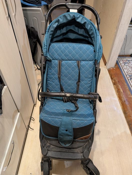 Детская коляска.