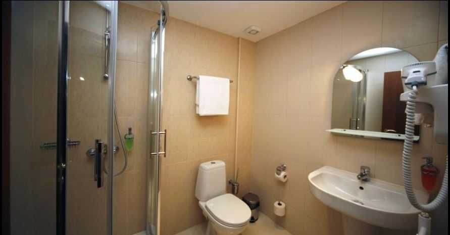 Продава се Хотел в Копривщица - 1000 кв.м за 680 €/кв.м - Снимка #7