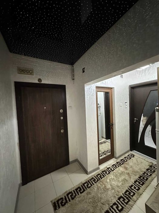 Продава се Двустаен апартамент в Карлово - 65 кв.м за 1413 €/кв.м - Снимка #21