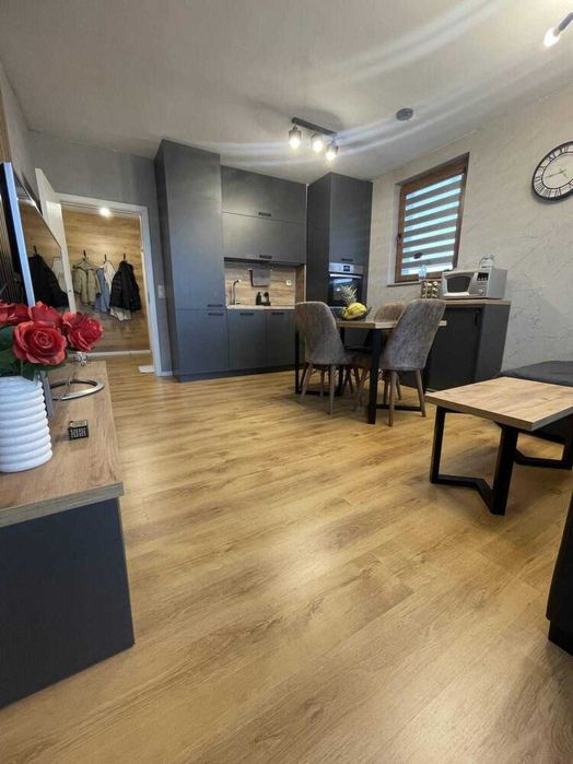 Продава се Двустаен апартамент в Пловдив, Южен - 68 кв.м за 1013 €/кв.м - Снимка #1