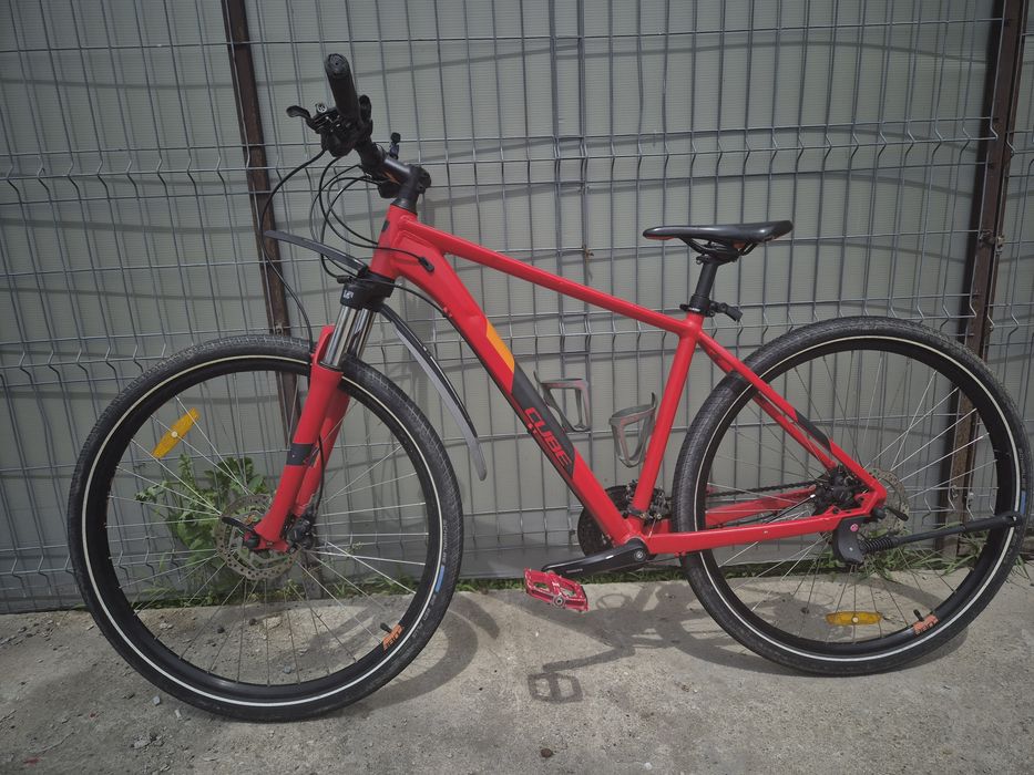 Bicicleta Cube Aim
