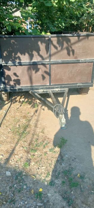 Tileshka  pritsepli  3.5 tonna gacham kotaradi