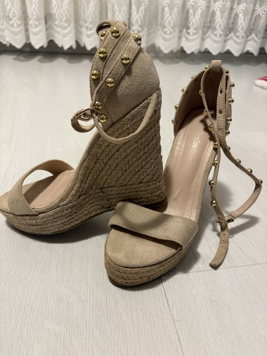 Дамски сандали DeeZee