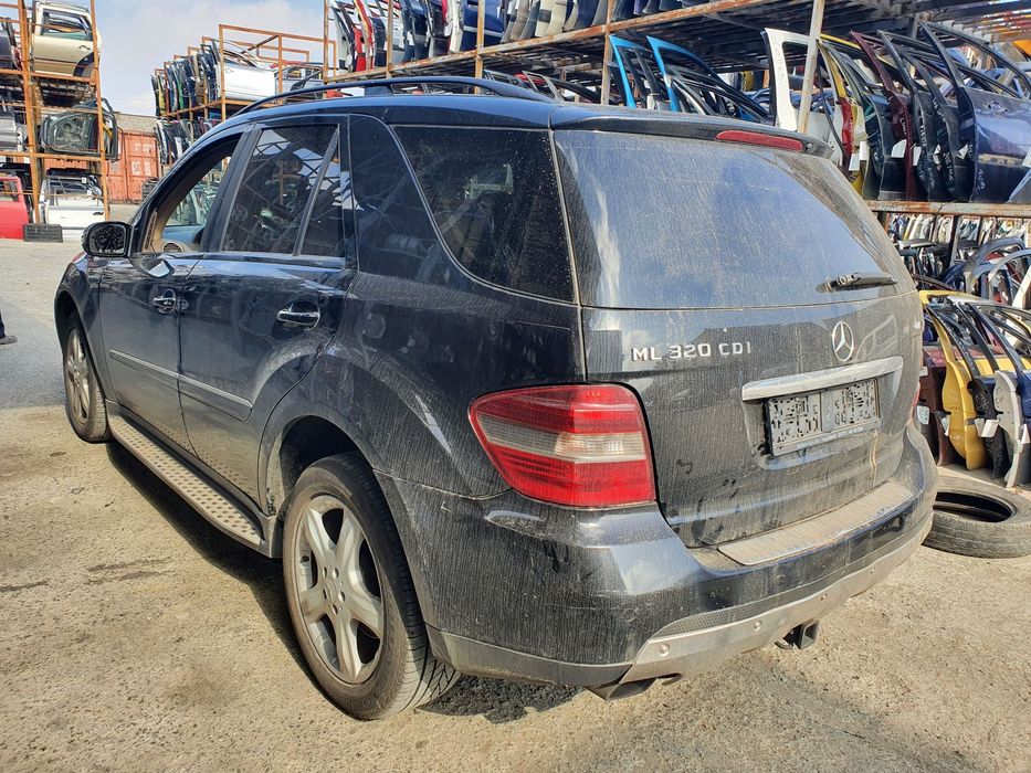 Dezmembrari  Mercedes-Benz ML / M-CLASS (W164)  2005  > 0000 ML 320 C