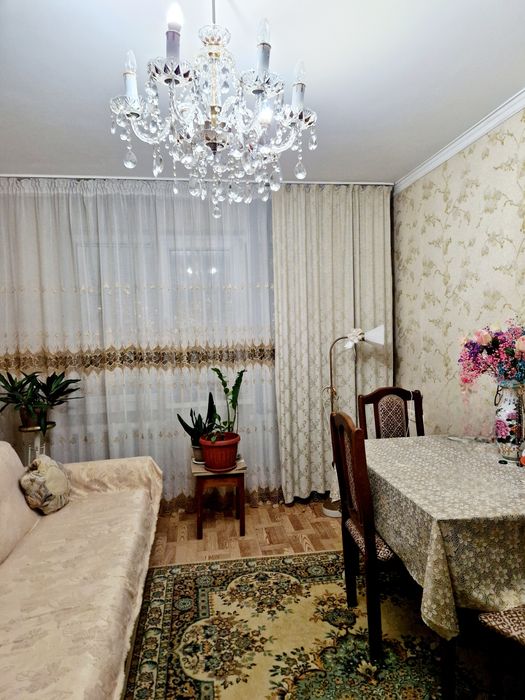 Продам трёхкомнатную квартиру