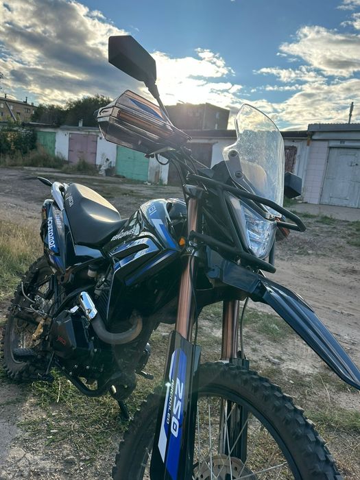 Продаю тур-эндуро 250-5