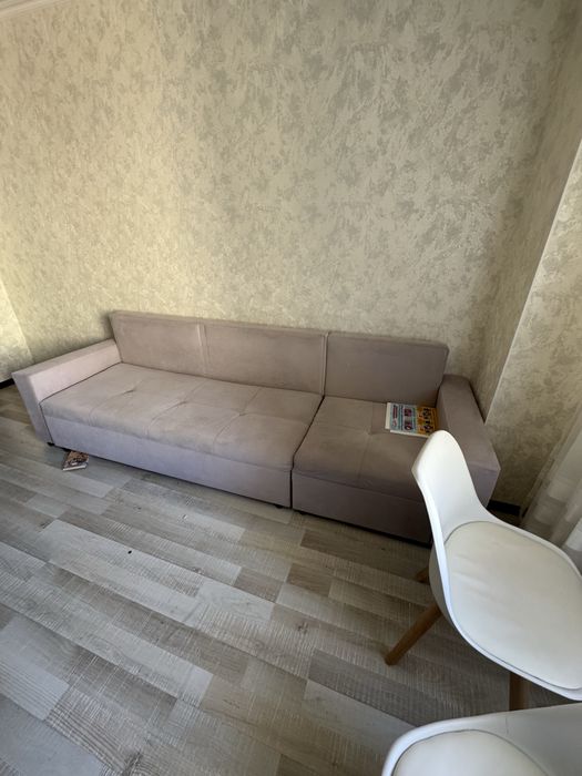 Продам кровать двери ламинат