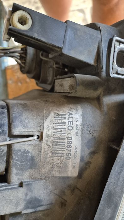 Оригинални Фарове с Лупа за Голф 4