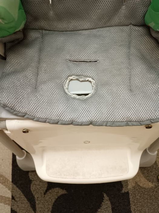 Стульчик для кормления за столом