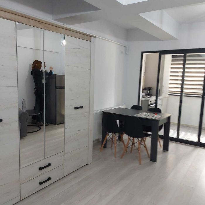 Inchiriez studio Eforie Nord.Perioadă estivală.