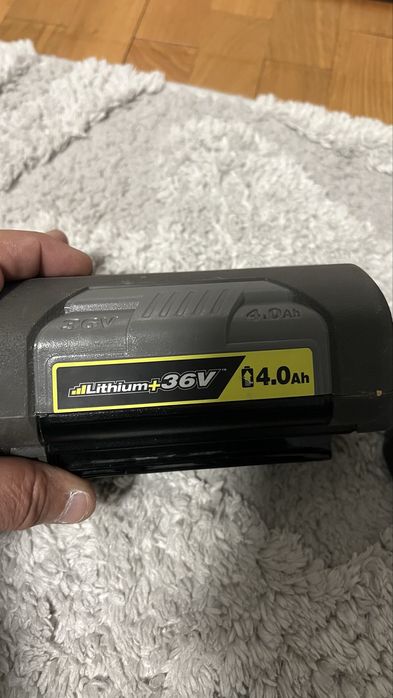 Acumulator Ryobi 36 V  4.0 Ah cu incarcator