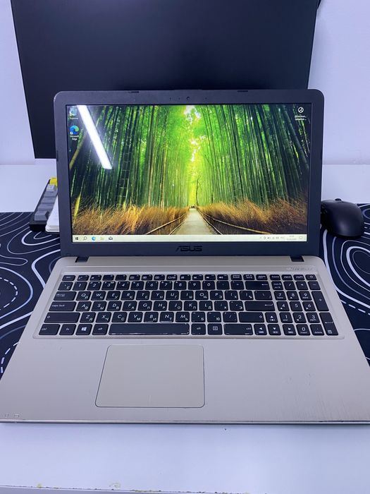 Ноутбук asus x540s