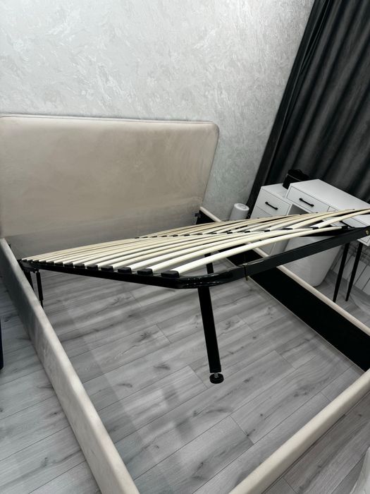 Кровать 200х200 см