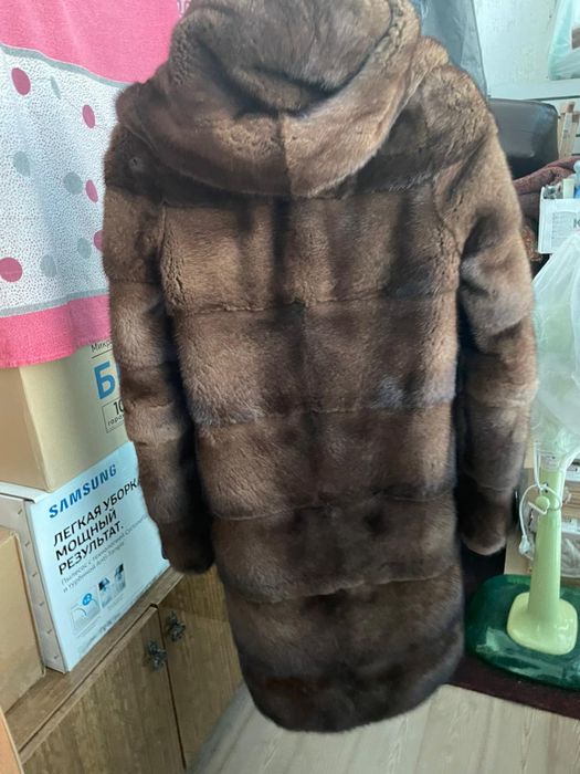 Продам норковую шубу!
